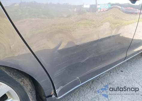 2012 Toyota Sienna Xle 7 Passenger z USA, uszkodzony, nr VIN 5TDDK3DC9CS036692